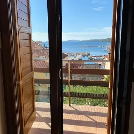 Apartment Adriatic Nest Sali