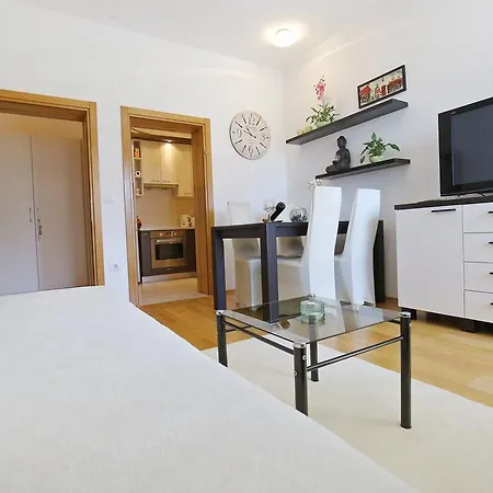 Apartment Marta Zadar