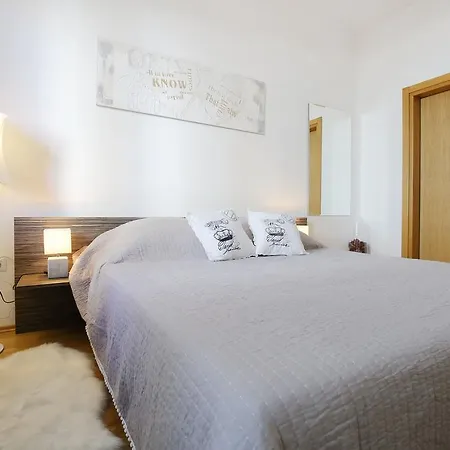 Apartamento Apartment Marta *